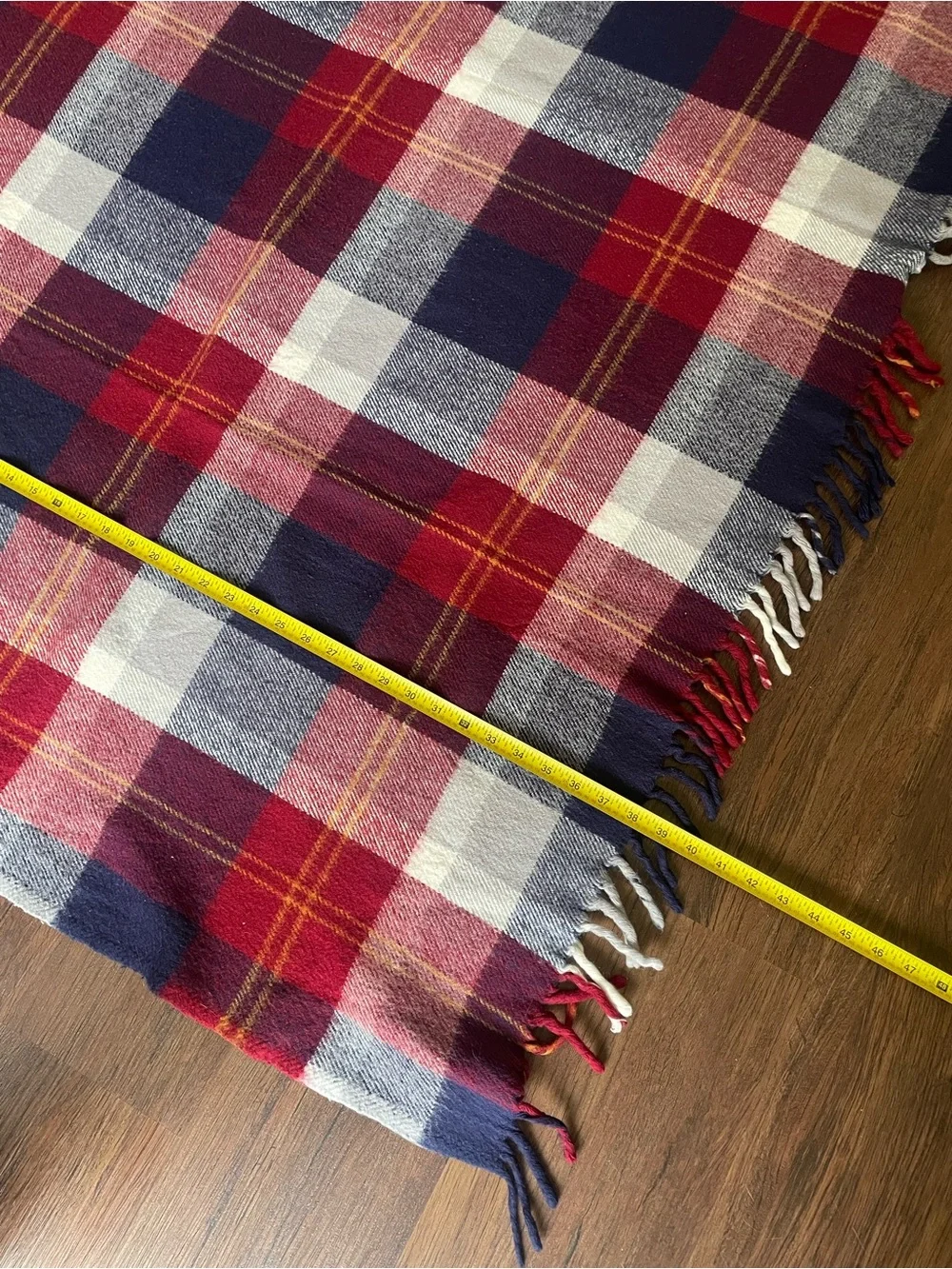 Faribo Woolen Mills Lap Blanket Maroon Blue Gray Tartan Plaid Acrylic 52x38” USA